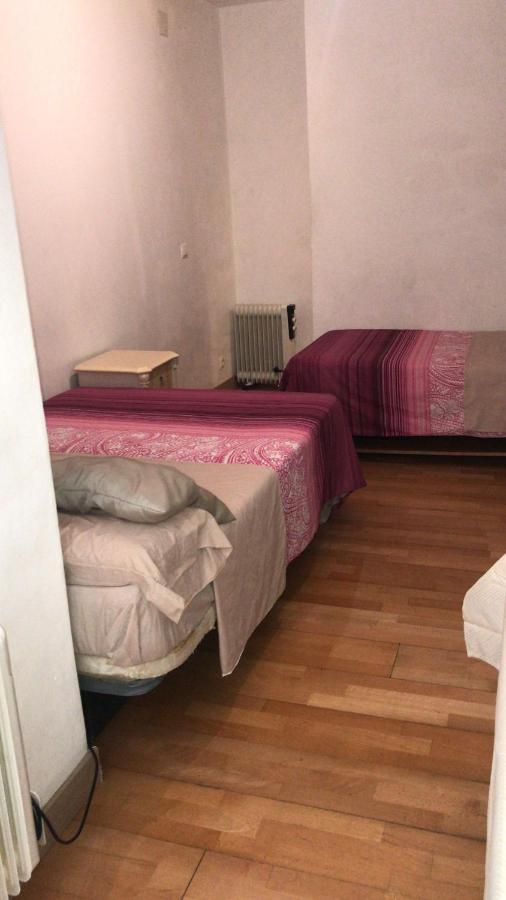 Pandiellos II Apartment Мадрид Екстериор снимка