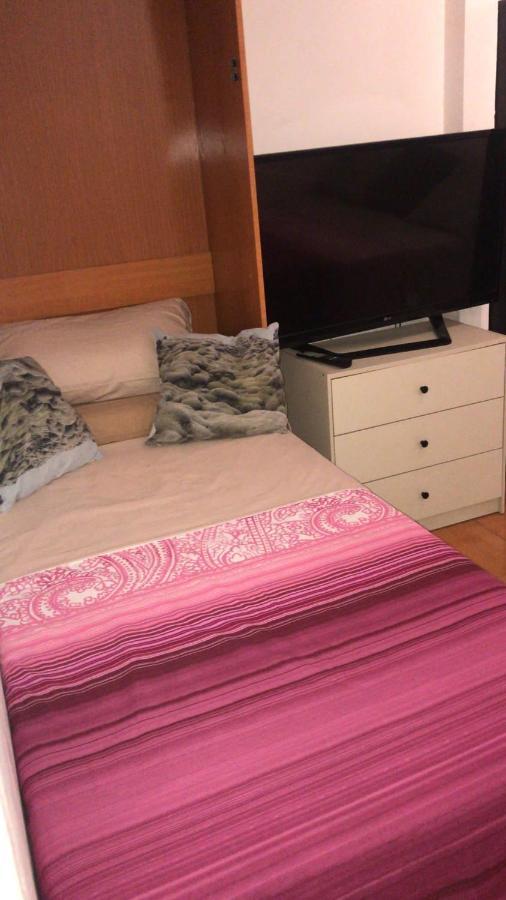Pandiellos II Apartment Мадрид Екстериор снимка